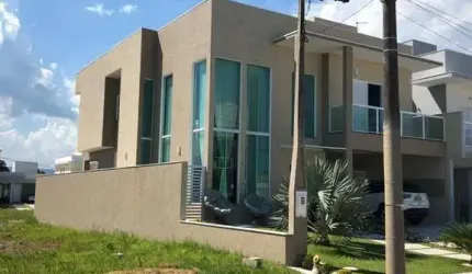 Sobrado com 5 dormitórios à venda, 258 m² por R$ 2.150.000 - Centro - Peruíbe/SP