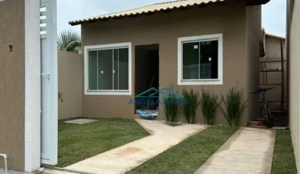 Casa com 2 dormitórios à venda por R$ 300.000,00 - Chácara Mariléa - Rio das Ostras/RJ