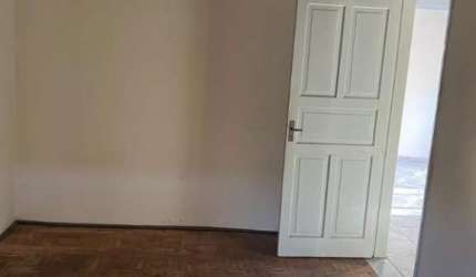 Casa com 3 quartos à venda no Ipiranga, Ribeirão Preto  por R$ 210.000