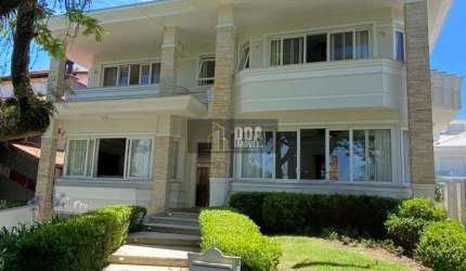 Belíssima casa à venda em Jurerê Internacional
