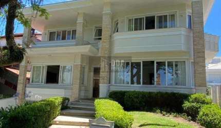 Belíssima casa à venda em Jurerê Internacional