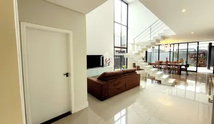 Casa em condomínio fechado com 3 quartos para alugar na Avenida Carlos Pedroso da Silveira, Residencial Ouroville, Taubaté por R$ 7.000