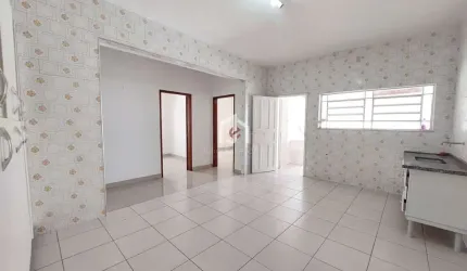 Casa com 3 quartos à venda na Avenida Frei Ângelo Maria, Jardim Santa Clara, Taubaté por R$ 650.000