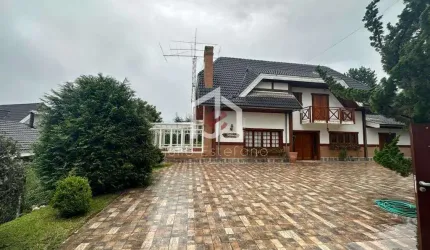 Casa em condomínio fechado com 4 quartos à venda na Vila Médica, Campos do Jordão  por R$ 3.000.000
