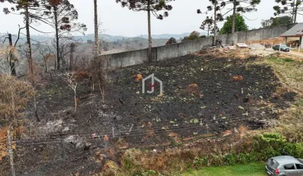 Terreno à venda no Jardim das Pérolas, Campos do Jordão  por R$ 650.000