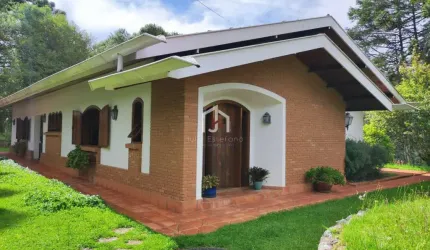 Casa com 3 quartos à venda no Jardim do Embaixador, Campos do Jordão  por R$ 1.500.000