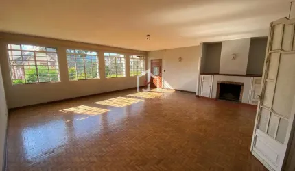 Casa com 4 quartos à venda no Capivari, Campos do Jordão  por R$ 2.000.000