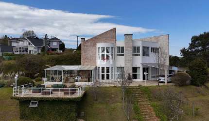 Casa em condomínio fechado com 4 quartos à venda no Descansopolis, Campos do Jordão  por R$ 7.000.000