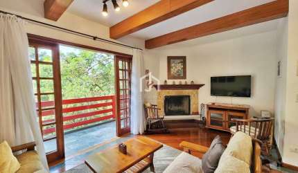 Apartamento com 3 quartos à venda na Vila Floresta, Campos do Jordão  por R$ 795.000