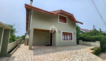 Casa em condomínio fechado com 3 quartos à venda no Alto do Capivari, Campos do Jordão  por R$ 1.580.000