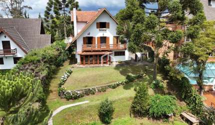 Casa com 5 quartos à venda no Alto do Capivari, Campos do Jordão  por R$ 1.600.000