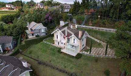 Casa com 4 quartos à venda no Alto do Capivari, Campos do Jordão  por R$ 3.500.000