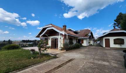 Casa com 5 quartos à venda na Vila inglesa, Campos do Jordão  por R$ 1.390.000