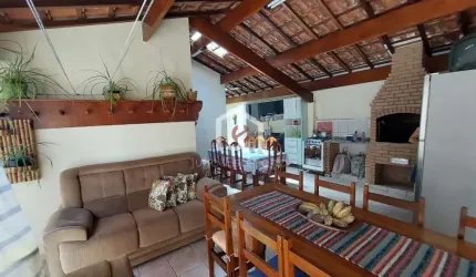 Casa com 3 quartos à venda na Rua Engenheiro Orlando Drumond Murgel, Parque São Domingos, Pindamonhangaba por R$ 700.000