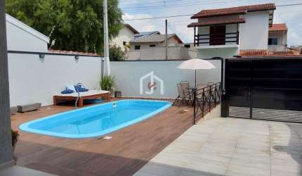 Casa com 3 quartos à venda na Rua Eduardo Pires de Moura, Residencial e Comercial Jardim Yassuda, Pindamonhangaba por R$ 580.000