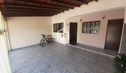 Casa com 2 quartos à venda na Rua Capitão Luiz Francisco Corrêa Guimarães, Residencial Ouro Verde, Pindamonhangaba por R$ 430.000