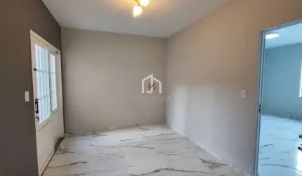 Casa com 3 quartos à venda na Rua João Livramento, Vila Rica, Pindamonhangaba por R$ 560.000