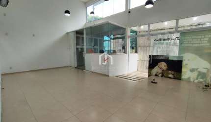 Prédio à venda na Avenida Rio de Janeiro, Cidade Nova, Pindamonhangaba por R$ 850.000