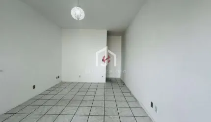 Apartamento com 2 quartos para alugar na Rua Carlos Affonso Machado Del Monaco, Comercial e Residencial Jardim Mariana, Pindamonhangaba por R$ 1.250