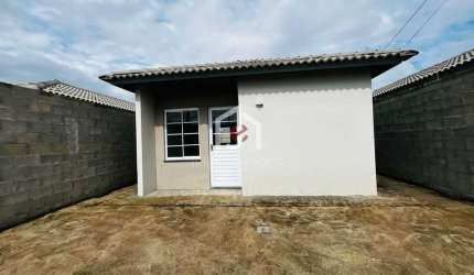 Casa com 2 quartos para alugar na Rua Projetada, Feital, Pindamonhangaba por R$ 1.100