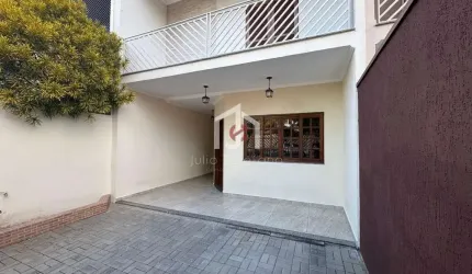 Casa com 3 quartos para alugar no Centro, Tremembé  por R$ 2.600