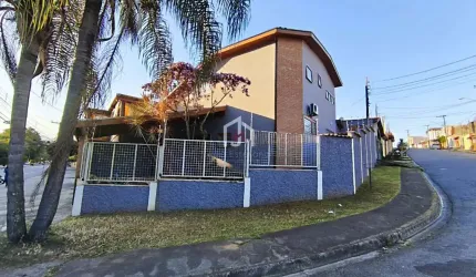 Casa com 4 quartos à venda na Avenida Major Domingos Marcondes de Andrade, Residencial Mombaça I, Pindamonhangaba por R$ 550.000