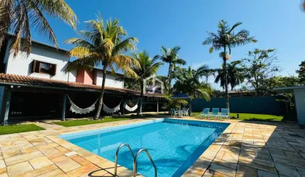 Casa com 5 quartos à venda em Itaguá, Ubatuba  por R$ 3.450.000