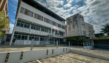 Prédio à venda em Tenório, Ubatuba  por R$ 4.300.000