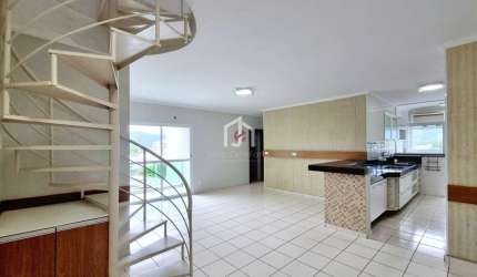 Cobertura com 3 quartos à venda no Centro, Ubatuba  por R$ 790.000