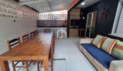 Apartamento com 3 quartos à venda na Praia Grande, Ubatuba  por R$ 1.200.000