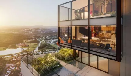 Apartamento com 3 suítes no Champagnat..