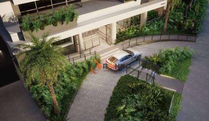 Apartamento com 3 suítes, 3 vagas, 228m² no bairro Ahú.