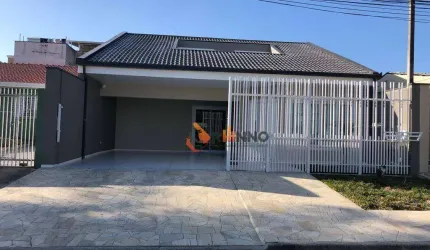 Casa com 3 dormitórios à venda, 229 m² por R$ 919.000,00 - Cruzeiro - São José dos Pinhais/PR