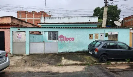 Casa com 2 quartos à venda na Targinos, 32, Santa Cruz, Rio de Janeiro, 250 m2 por R$ 169.000