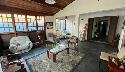 CASA À MENOS DE 100MTRS DA ORLA DO ITAGUÁ UBATUBA-SP