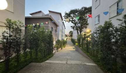 Apartamento com 2 dormitórios à venda, 49 m² por R$ 210.000 - Jardim Redil - São Paulo/SP