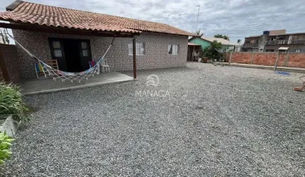 Casa à venda entre Barra Velha e Baln. Piçarras