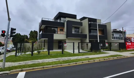 TRIPLEX NO BAIRRO SÃO PEDRO