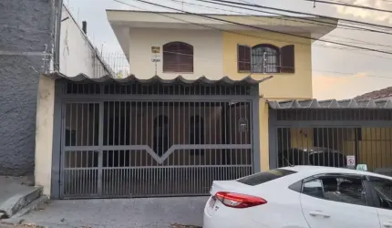 SOBRADO DE 02-DORMITÓRIOS - LAUZANE