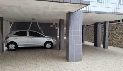 Apartamento com 2 dormitórios à venda, 82 m² por R$ 250.000,00 - Estuário - Santos/SP