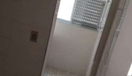 Kitnet com 1 dormitório à venda, 25 m² por R$ 150.000,00 - Itararé - São Vicente/SP
