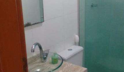 Apartamento com 2 dormitórios à venda, 70 m² por R$ 325.000,00 - Catiapoã - São Vicente/SP