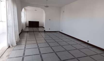 Apartamento super ventilado em Nazaré