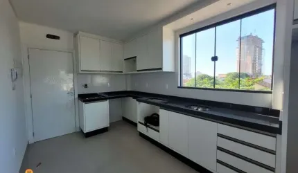 Apartamento 2 dormitórios à venda Centro Balneário Piçarras/SC