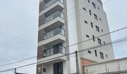 Apartamento, 450 metros do mar, 1º andar, 3 dormitórios, sendo 1 suíte e 2 demi