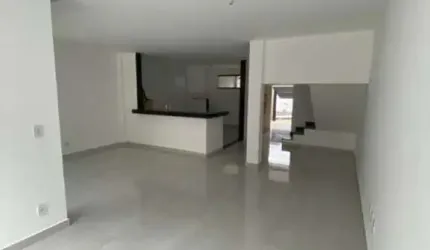 Casa com 3 quartos à venda no Jardim Belvedere, Volta Redonda  por R$ 729.000