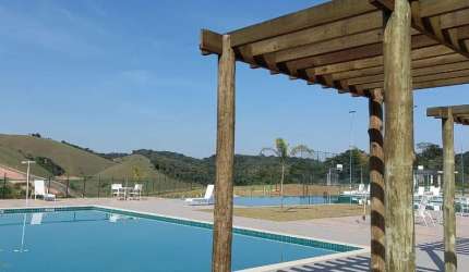 Terreno à venda na Área Rural de Volta Redonda, Volta Redonda  por R$ 180.000