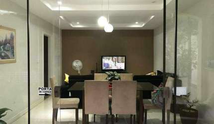 Casa com 7 quartos à venda no Retiro, Volta Redonda  por R$ 800.000
