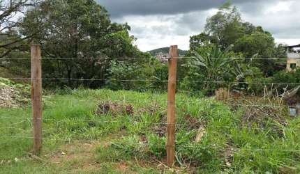 Terreno à venda no Belmonte, Volta Redonda  por R$ 125.000