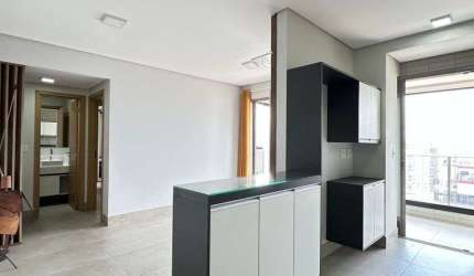 Apartamento com 1 dormitório com aranda gourmet e lazer completo em Santos-SP.